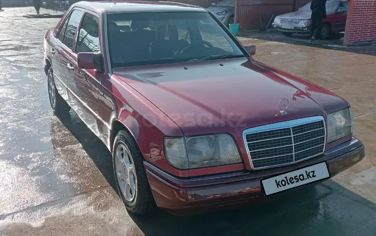 Mercedes-Benz E 220 1994 годаүшін2 300 000 тг. в Шу