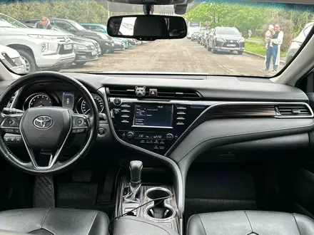 Toyota Camry 2019 года за 14 100 000 тг. в Алматы – фото 9