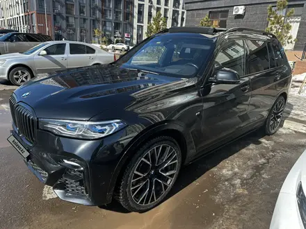 BMW X7 2021 года за 40 000 000 тг. в Астана – фото 2
