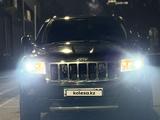 Jeep Grand Cherokee 2012 года за 17 500 000 тг. в Алматы – фото 3