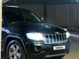 Jeep Grand Cherokee 2012 года за 17 500 000 тг. в Алматы – фото 2