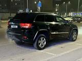 Jeep Grand Cherokee 2012 года за 17 500 000 тг. в Алматы – фото 5