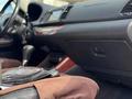Toyota Camry 2001 года за 6 000 000 тг. в Актобе – фото 12