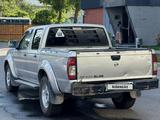 Nissan NP300 2013 года за 4 380 000 тг. в Тараз – фото 5