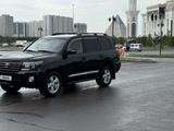 Toyota Land Cruiser 2013 годаүшін18 500 000 тг. в Астана