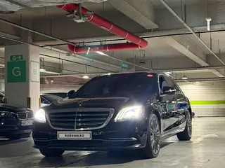 Mercedes-Benz S 560