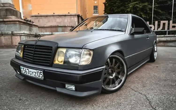 Бампер AMG 1 и 2 на Mercedes Benz w124үшін55 000 тг. в Алматы