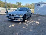 BMW 328 1996 года за 2 600 000 тг. в Алматы – фото 4