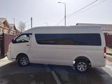 Toyota Hiace 2016 годаүшін17 500 000 тг. в Атырау