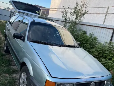 Volkswagen Passat 1991 года за 1 500 000 тг. в Уральск