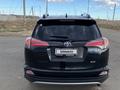 Toyota RAV4 2016 года за 7 200 000 тг. в Атырау – фото 4