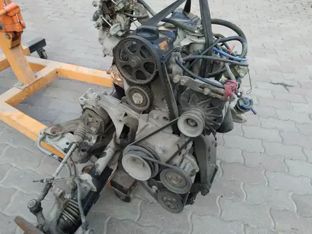 Мотор. Двигатель вместе с коробкой. за 255 000 тг. в Алматы – фото 4
