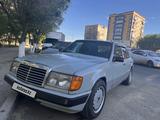 Mercedes-Benz E 230 1992 годаүшін1 348 000 тг. в Актобе – фото 3
