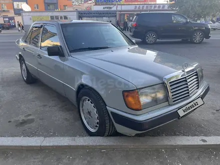 Mercedes-Benz E 230 1992 года за 1 348 000 тг. в Актобе