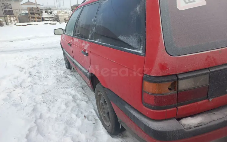 Volkswagen Passat 1992 годаүшін1 100 000 тг. в Астана