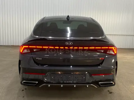 Kia K5 2021 года за 9 395 500 тг. в Астана – фото 3