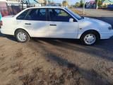 Volkswagen Passat 1994 года за 1 650 000 тг. в Актобе – фото 2