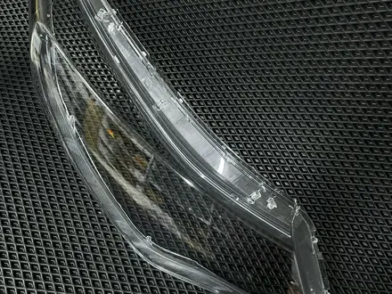 Стекла Фары Kia K5/Киа К5 за 18 000 тг. в Астана – фото 7
