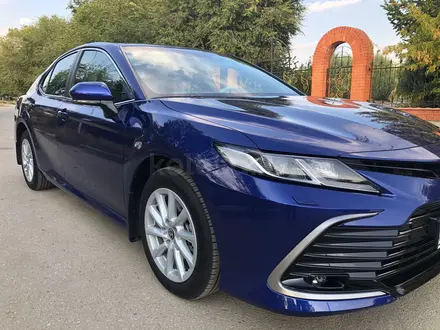 Toyota Camry 2022 года за 17 000 000 тг. в Астана – фото 14