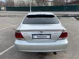 Toyota Camry 2004 годаүшін4 900 000 тг. в Астана – фото 5