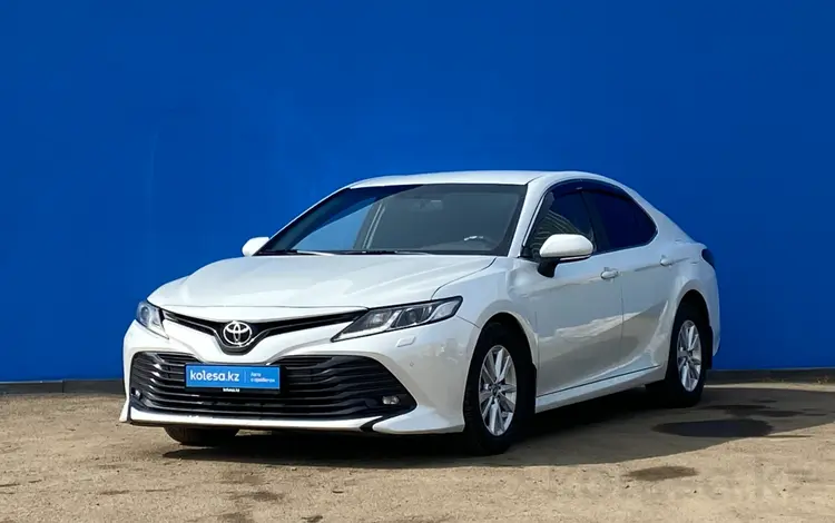 Toyota Camry 2019 года за 12 960 000 тг. в Алматы