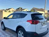 Toyota RAV4 2013 года за 9 700 000 тг. в Актау – фото 5