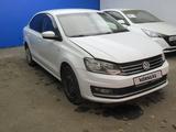 Volkswagen Polo 2015 года за 3 640 500 тг. в Актобе – фото 5