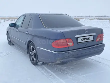 Mercedes-Benz E 240 1998 года за 3 800 000 тг. в Сатпаев – фото 5