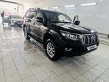 Toyota Land Cruiser Prado 2018 года за 26 800 000 тг. в Актобе – фото 3