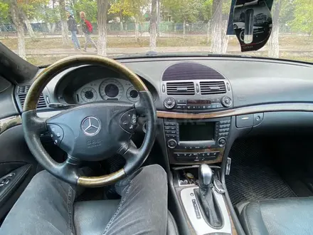 Mercedes-Benz E 500 2003 года за 4 000 000 тг. в Караганда – фото 3