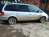SEAT Alhambra 2003 года за 3 200 000 тг. в Уральск – фото 3