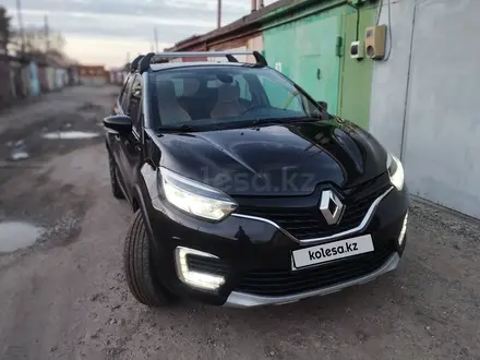 Renault Kaptur 2017 года за 6 600 000 тг. в Павлодар