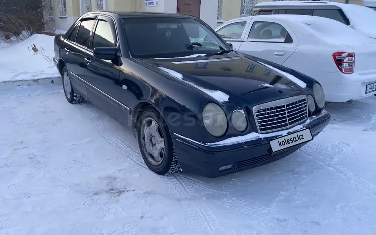 Mercedes-Benz E 200 1997 годаүшін2 000 000 тг. в Караганда