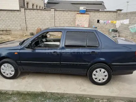 Volkswagen Vento 1994 года за 1 050 000 тг. в Шымкент – фото 37