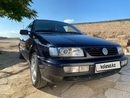 Volkswagen Passat 1996 года за 2 200 000 тг. в Актау – фото 3