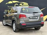 Kia Sorento 2012 года за 7 300 000 тг. в Атырау – фото 4