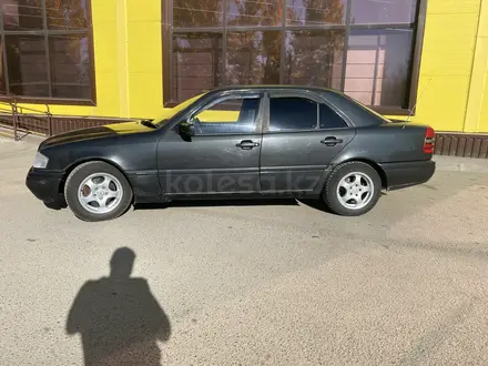 Mercedes-Benz C 180 1994 года за 1 450 000 тг. в Караганда – фото 24