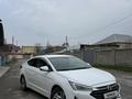 Hyundai Elantra 2019 года за 8 500 000 тг. в Шымкент – фото 3