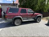 Toyota Hilux Surf 1995 года за 3 500 000 тг. в Семей