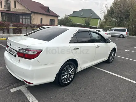 Toyota Camry 2015 года за 9 600 000 тг. в Шымкент – фото 4