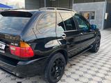 BMW X5 2001 года за 4 800 000 тг. в Райымбек (Карасайский р-н) – фото 2