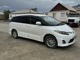 Toyota Estima 2011 года за 5 000 000 тг. в Атырау