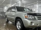 Toyota Highlander 2005 года за 6 500 000 тг. в Макинск