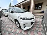 Toyota Estima 2012 года за 11 000 000 тг. в Алматы