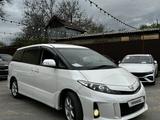 Toyota Estima 2012 года за 10 500 000 тг. в Алматы – фото 2