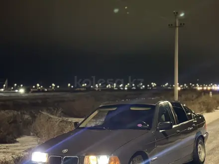 BMW 325 1991 года за 1 400 000 тг. в Атырау