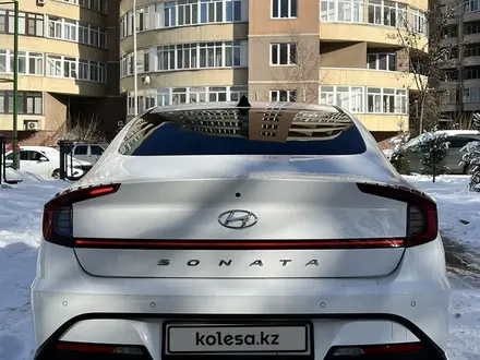 Hyundai Sonata 2020 года за 13 200 000 тг. в Алматы – фото 7
