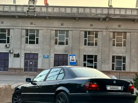 BMW 740 1997 года за 5 500 000 тг. в Алматы – фото 15