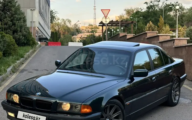 BMW 740 1997 года за 5 500 000 тг. в Алматы