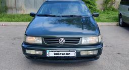 Volkswagen Passat 1996 годаүшін1 850 000 тг. в Алматы – фото 2